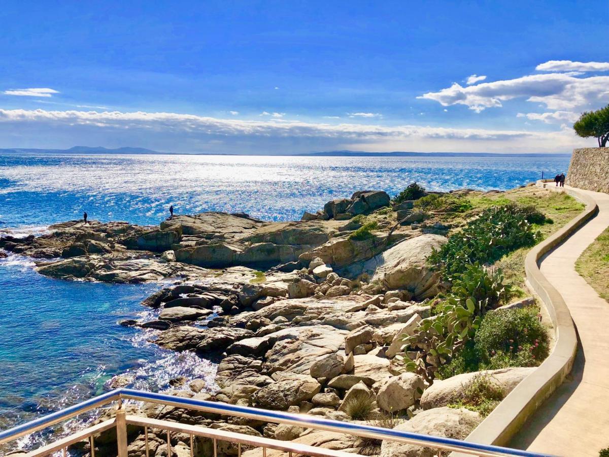 Magnifique Appartement En Front De Mer, Caneylles Roses Buitenkant foto