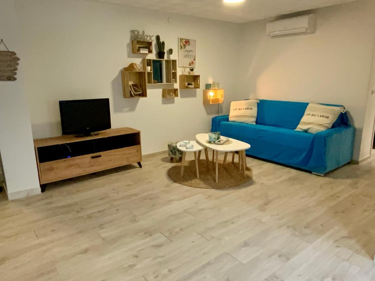 Magnifique Appartement En Front De Mer, Caneylles Roses Buitenkant foto