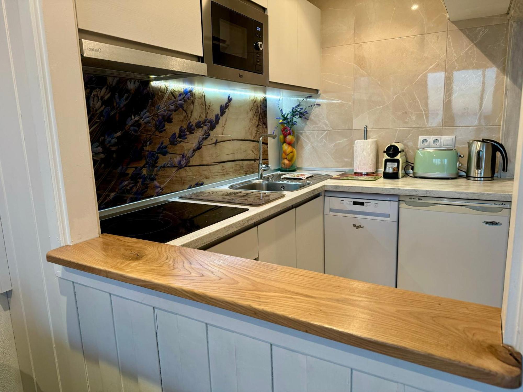 Magnifique Appartement En Front De Mer, Caneylles Roses Buitenkant foto