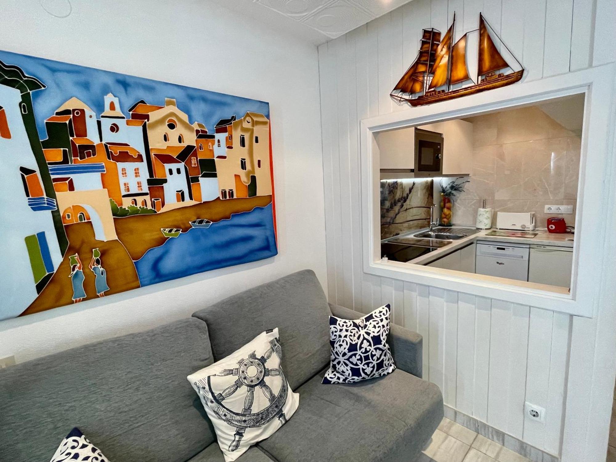 Magnifique Appartement En Front De Mer, Caneylles Roses Buitenkant foto