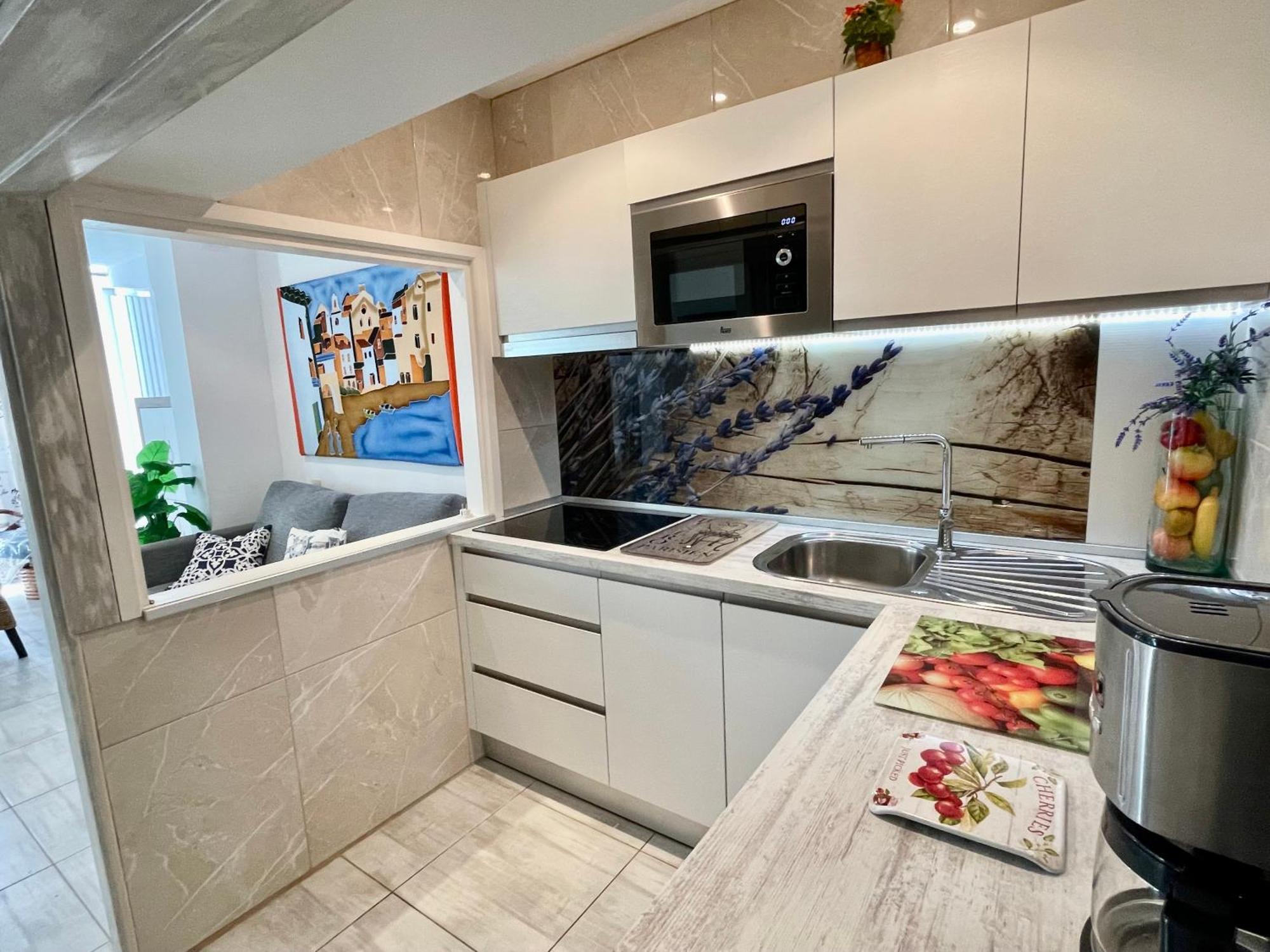 Magnifique Appartement En Front De Mer, Caneylles Roses Buitenkant foto