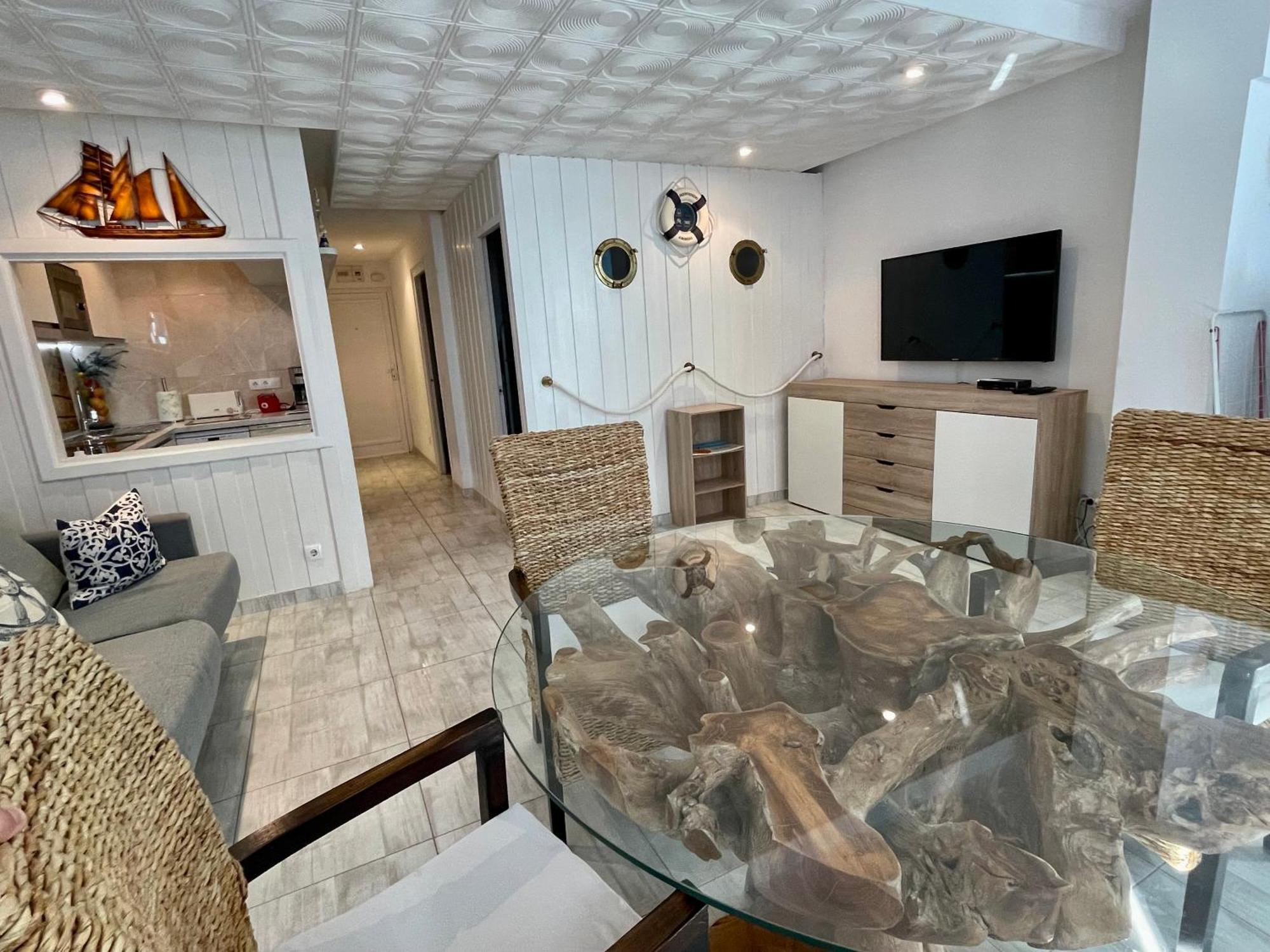 Magnifique Appartement En Front De Mer, Caneylles Roses Buitenkant foto
