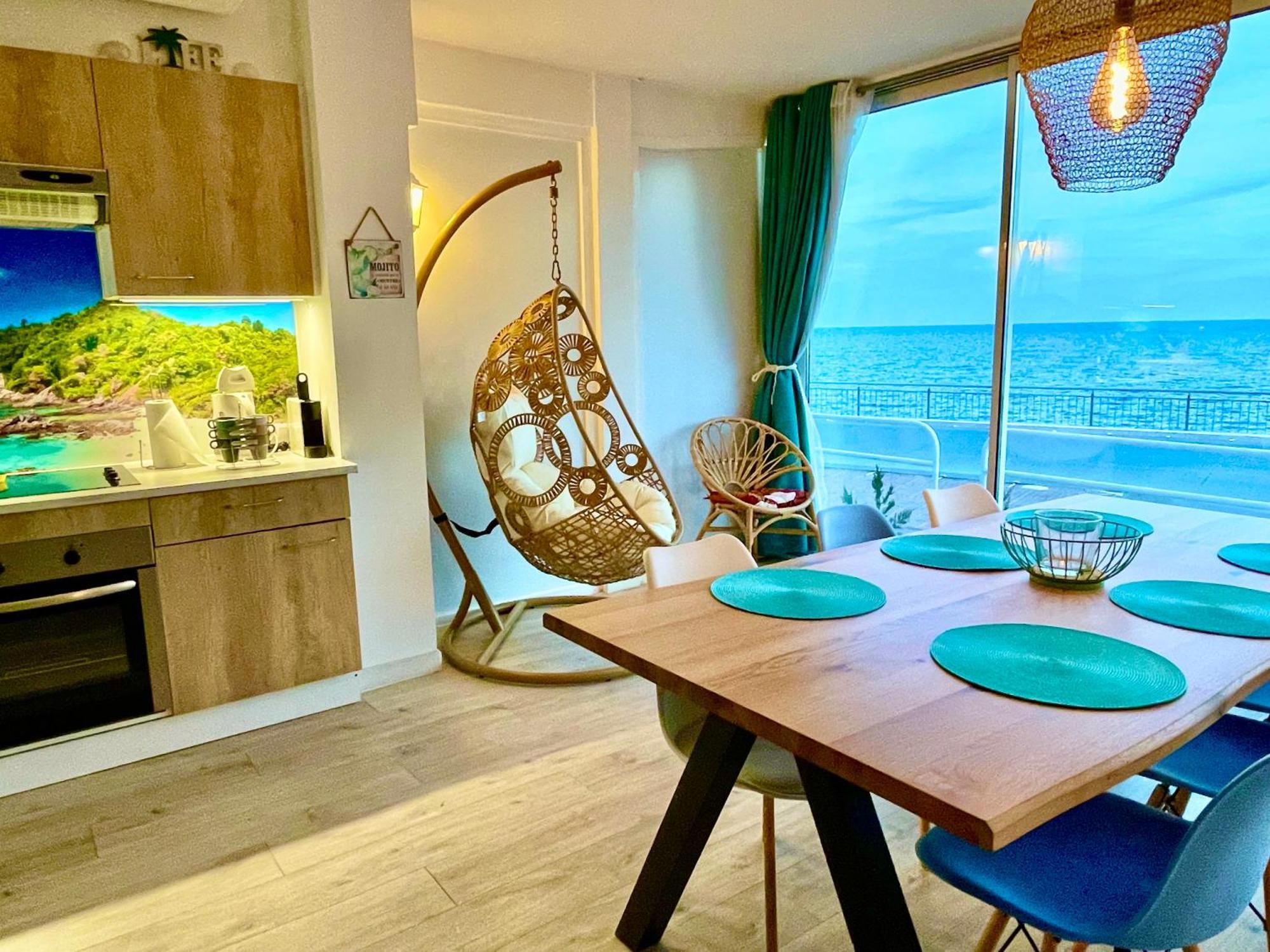 Magnifique Appartement En Front De Mer, Caneylles Roses Buitenkant foto